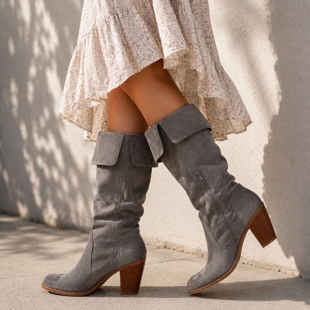 Qupid Women's Grey Boots